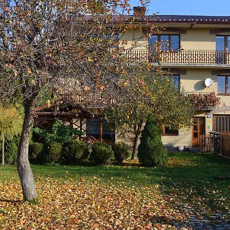 Agroturystyka Chmiel Sromowce Wyzne Exteriér fotografie